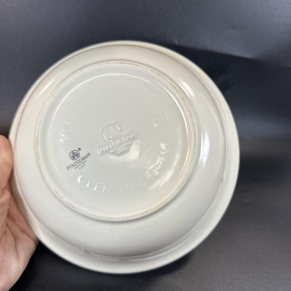 VTG Pfaltzgraff Tea Rose 8 1/2" Vegetable Serving Bowl Made In USA EVC - Picture 4 of 10